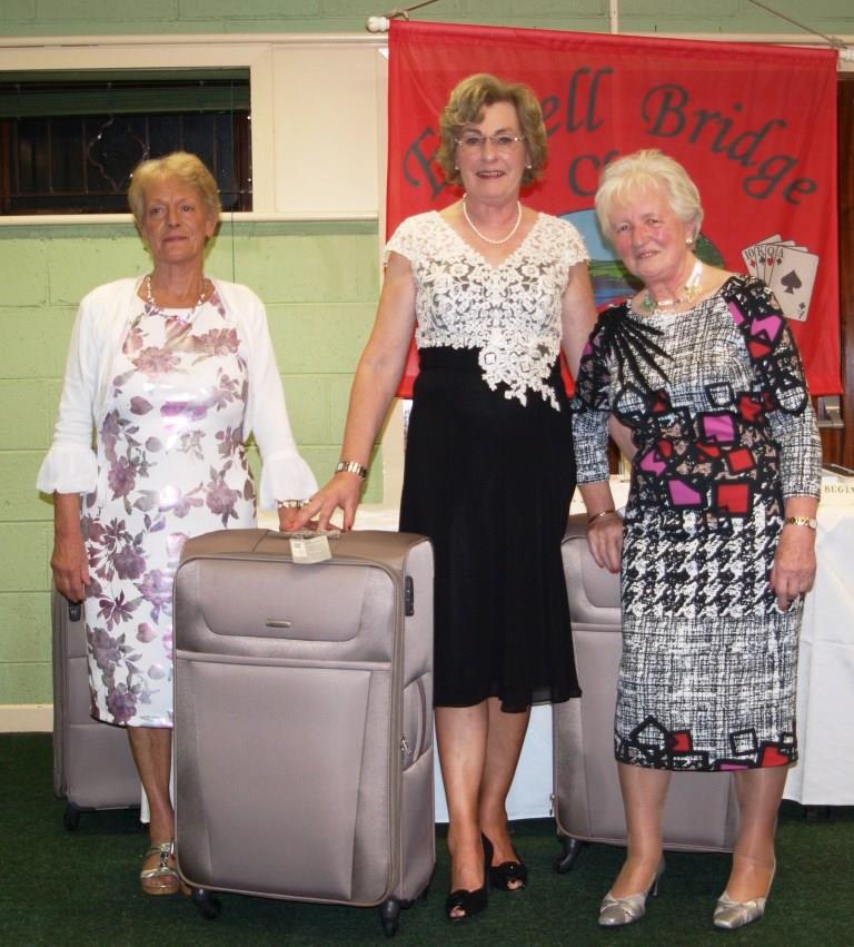 Aideen Leavy & Mary Cosgrave winners of the President's Prize 2018 with President MauraMcAuliffe